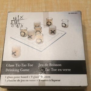 Glass TIC-TAC-TOE drinking set game